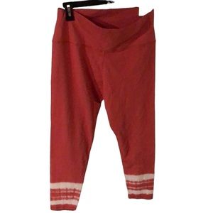𝅺Aerie size XL coral leggings w/ tie dye print at ankle NWOT